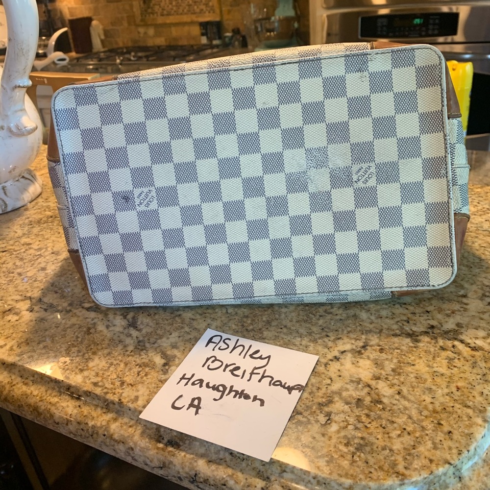 Authentic Louis Vuitton Hampstead